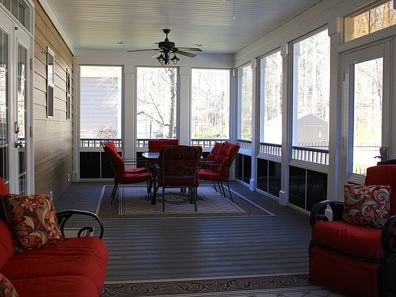 Screened 3 season porch