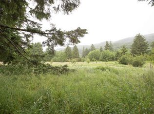 2207 Coal Creek Rd, Longview, WA 98632