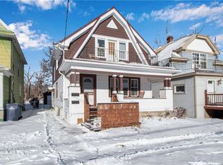 44 Leamington Pl, Buffalo, NY 14210