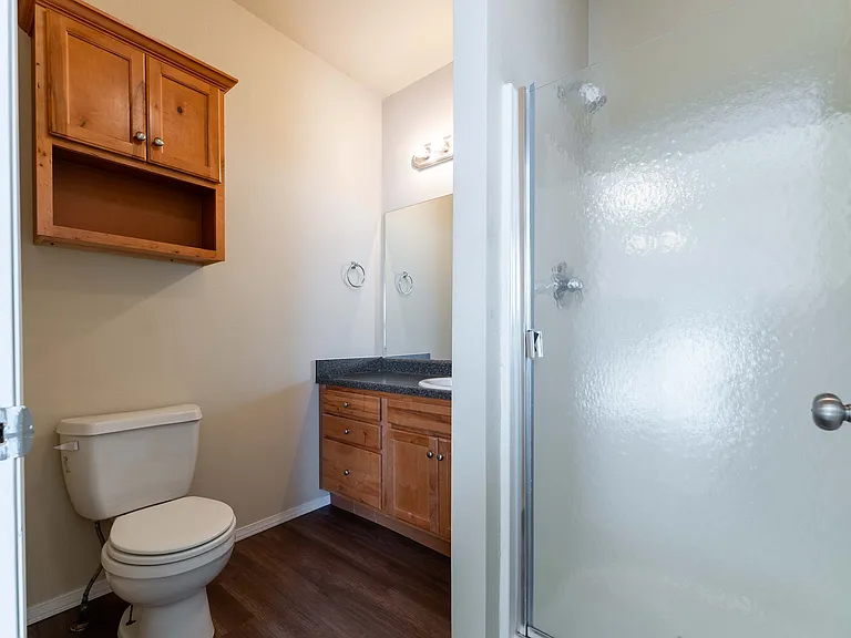Coryell Courts Apartments — Photo 61
