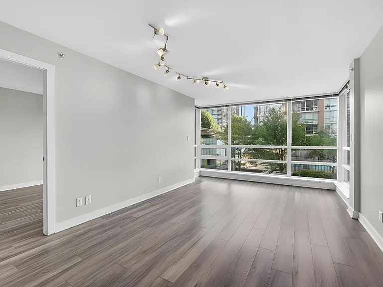 2978 Glen Dr #607 — Photo 5