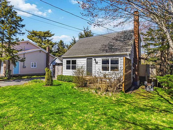3rd image of 208 Donaldson Ave