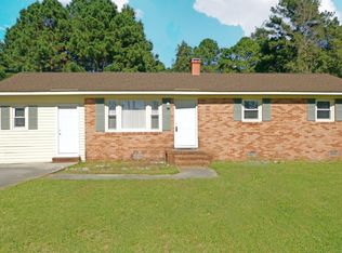 1376 Lake Cole Rd, Midway Park, NC 28544