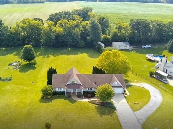 1st image of 8651 Fieldstone COURT