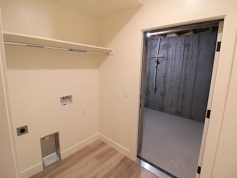 1519 N 200 E #BASEMENT — Photo 4