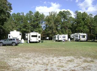 3901 Moores Ferry Rd, Skippers, VA 23879