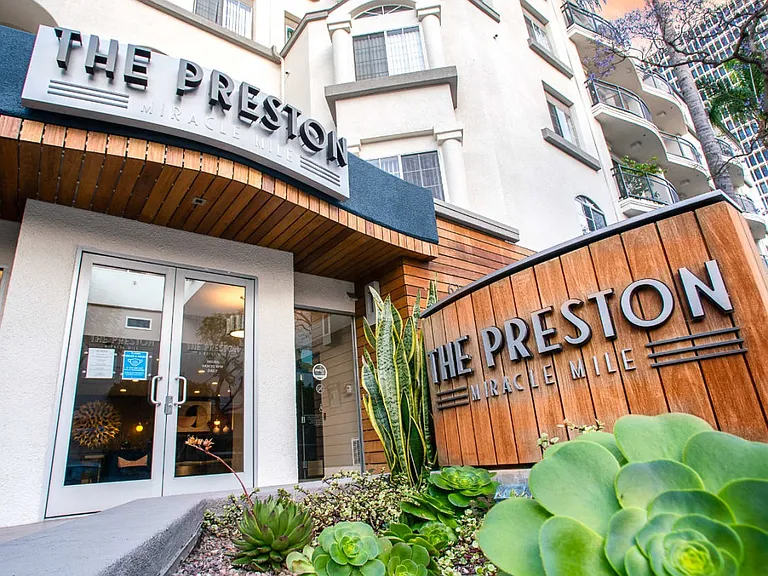 The Preston — Photo 52
