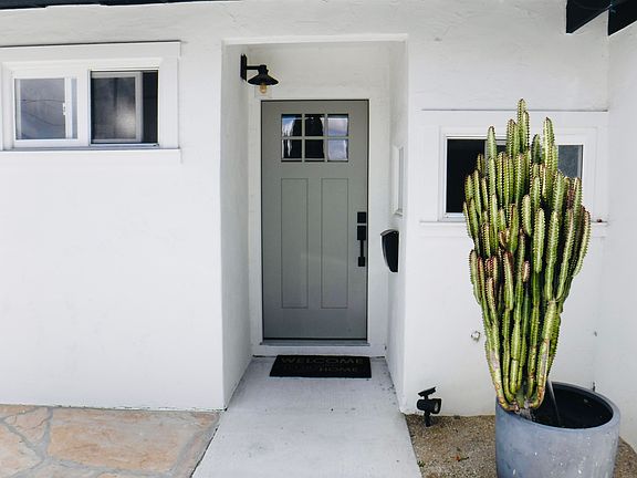 3rd image of 4970 Mount Almagosa Dr