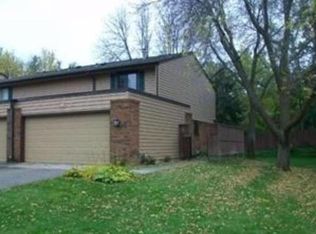 4789 Spring Cir, Minnetonka, MN 55345