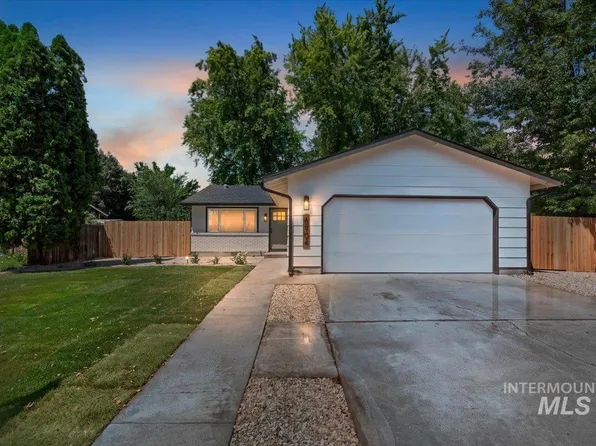 6904 W Bluebird Dr, Boise, ID 83714