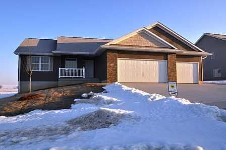 426 Bear Dr