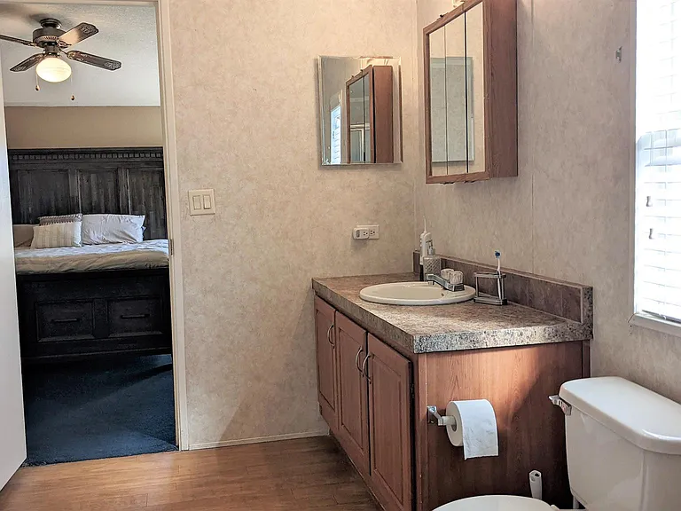 2845 W Miller Dr — Photo 9