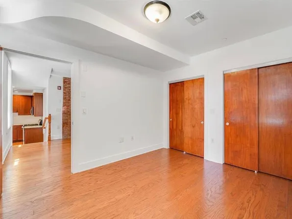 66 Morris Street image 4 of 16