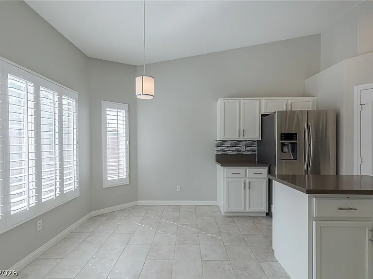 4029 Genoa Dr — Photo 15