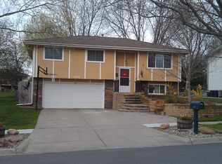 175 Oregon Trl, Lincoln, NE 68521