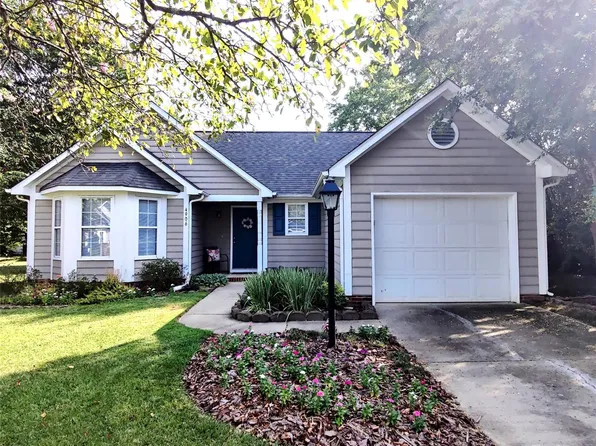 4906 Hunters Knoll Dr, Monroe, NC 28110