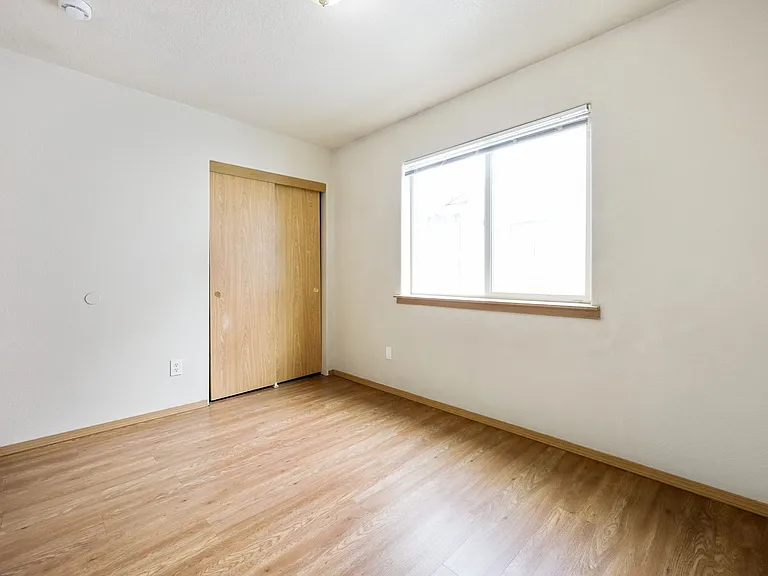 2338 SE 89th Ave — Photo 4