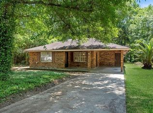 22168 6th St, Abita Springs, LA 70420