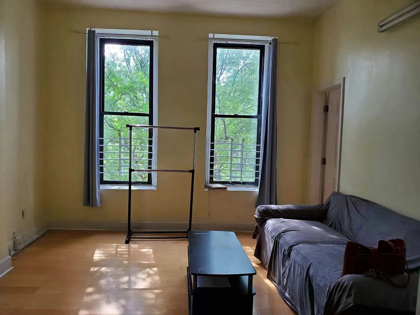 3 bed, 800 sqft, $1,650 — Photo 4