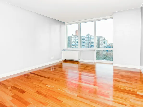 640 West 237th Street image 7 of 21