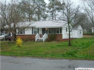 711 Darnell St, Boaz, AL 35957