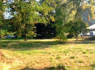 175 SW 2nd Ave, Estacada, OR 97023