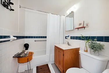 Rented by Nest Seekers International