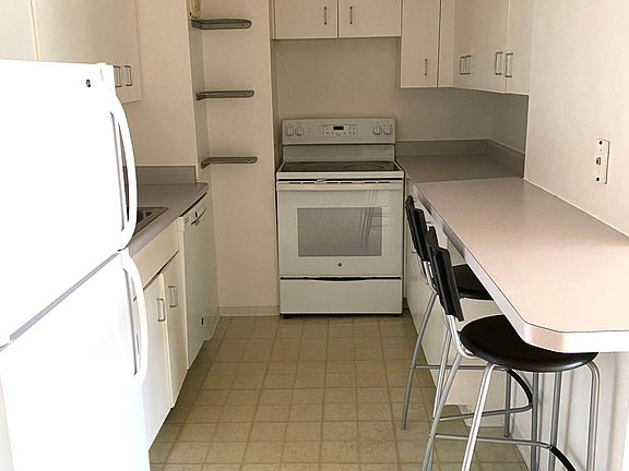 4th image of 2800 N Orchard St APT 601