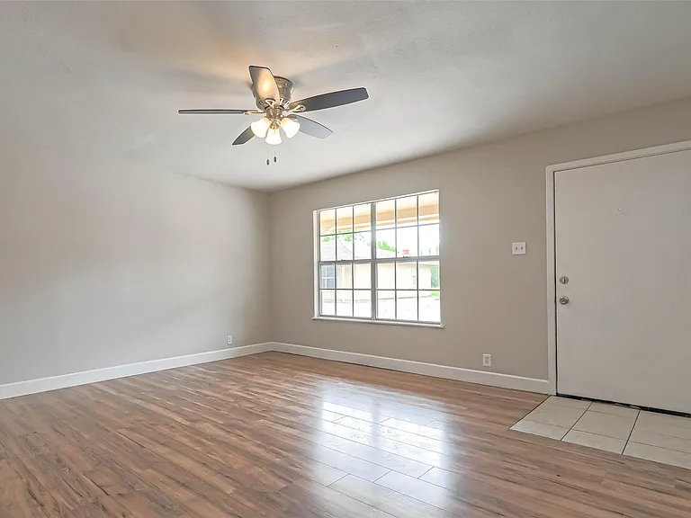 8430 Round Rock Dr #1 — Photo 2