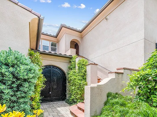 1679 Buena Vista Way — Photo 27