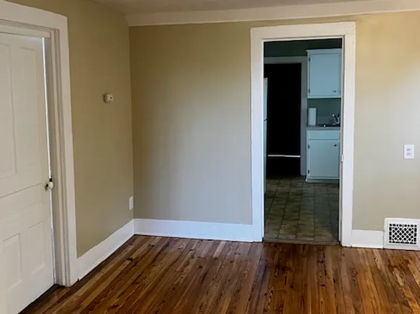 326 Sweet St NE #2, Grand Rapids, MI 49505