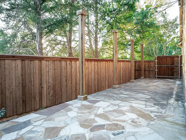 6812 Valley Brook Dr — Photo 27
