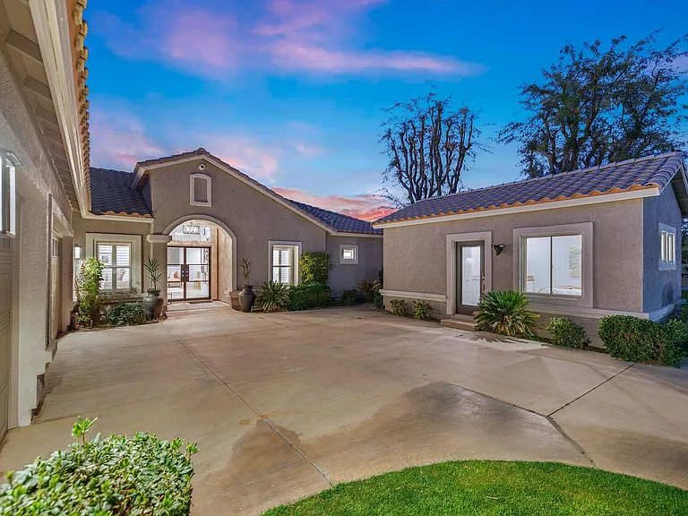 45163 Crystal Springs Dr — Photo 107