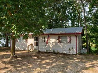 194 Creekwood Rd, Hartwell, GA 30643