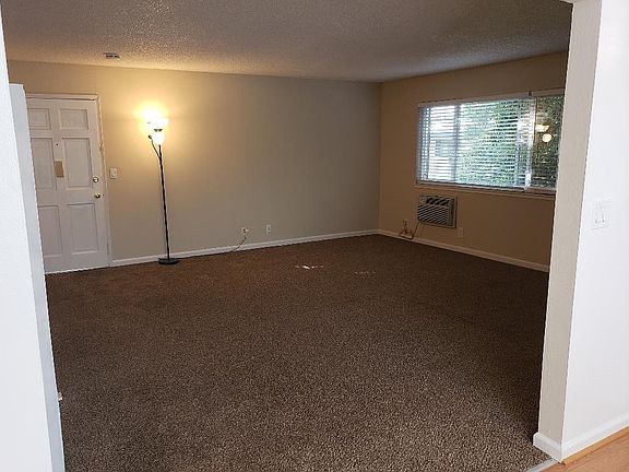 5th image of 1172 Brace Ave APT 8