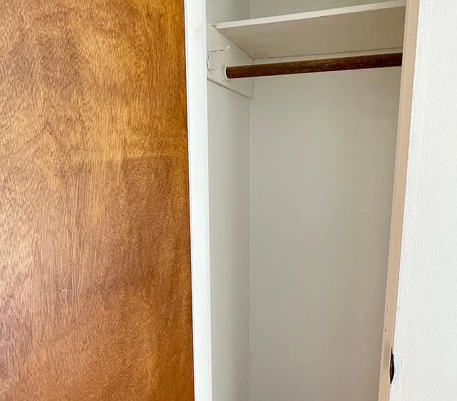 Escolier Apartments — Photo 55