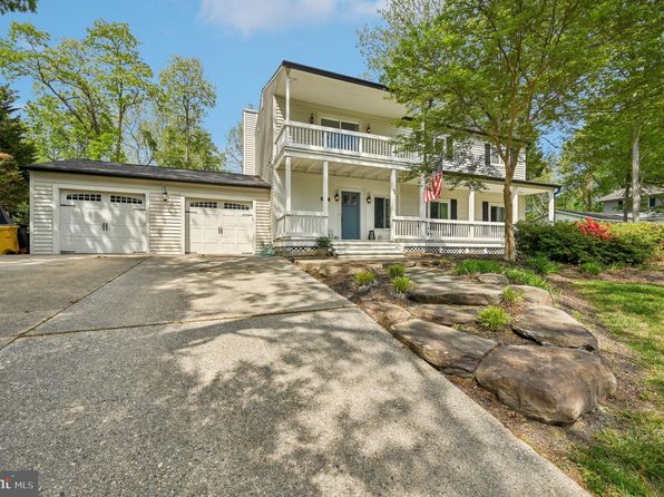 92 Berrywood Dr, Severna Park, MD 21146