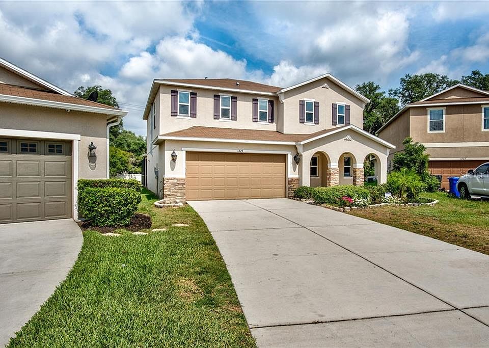 1st image of 1225 Canyon Oaks Dr