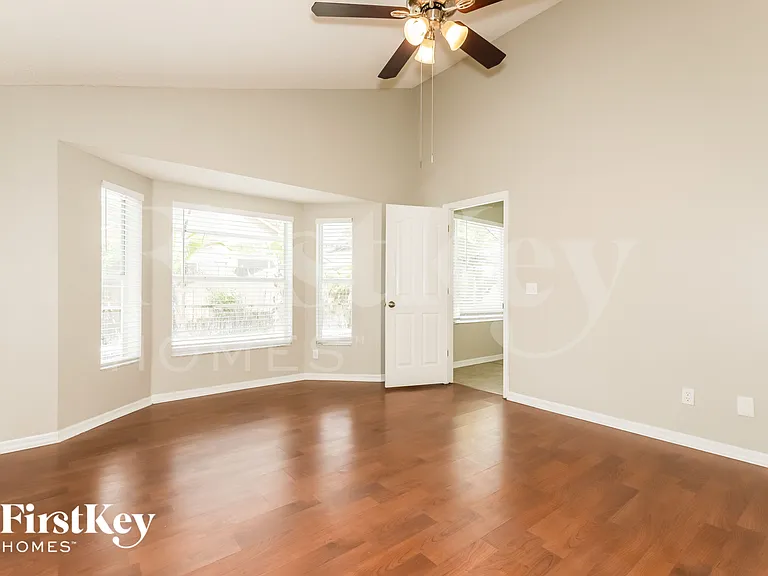 1403 Scotch Pine Dr — Photo 11