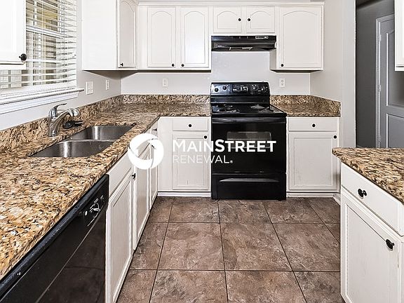 2nd image of 2257 Purple Leaf Ln