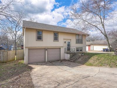 8715 NW 83rd Ter, Kansas City, MO, 64152