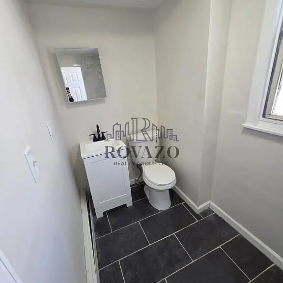 22-21 Eckert Ave #2 — Photo 3