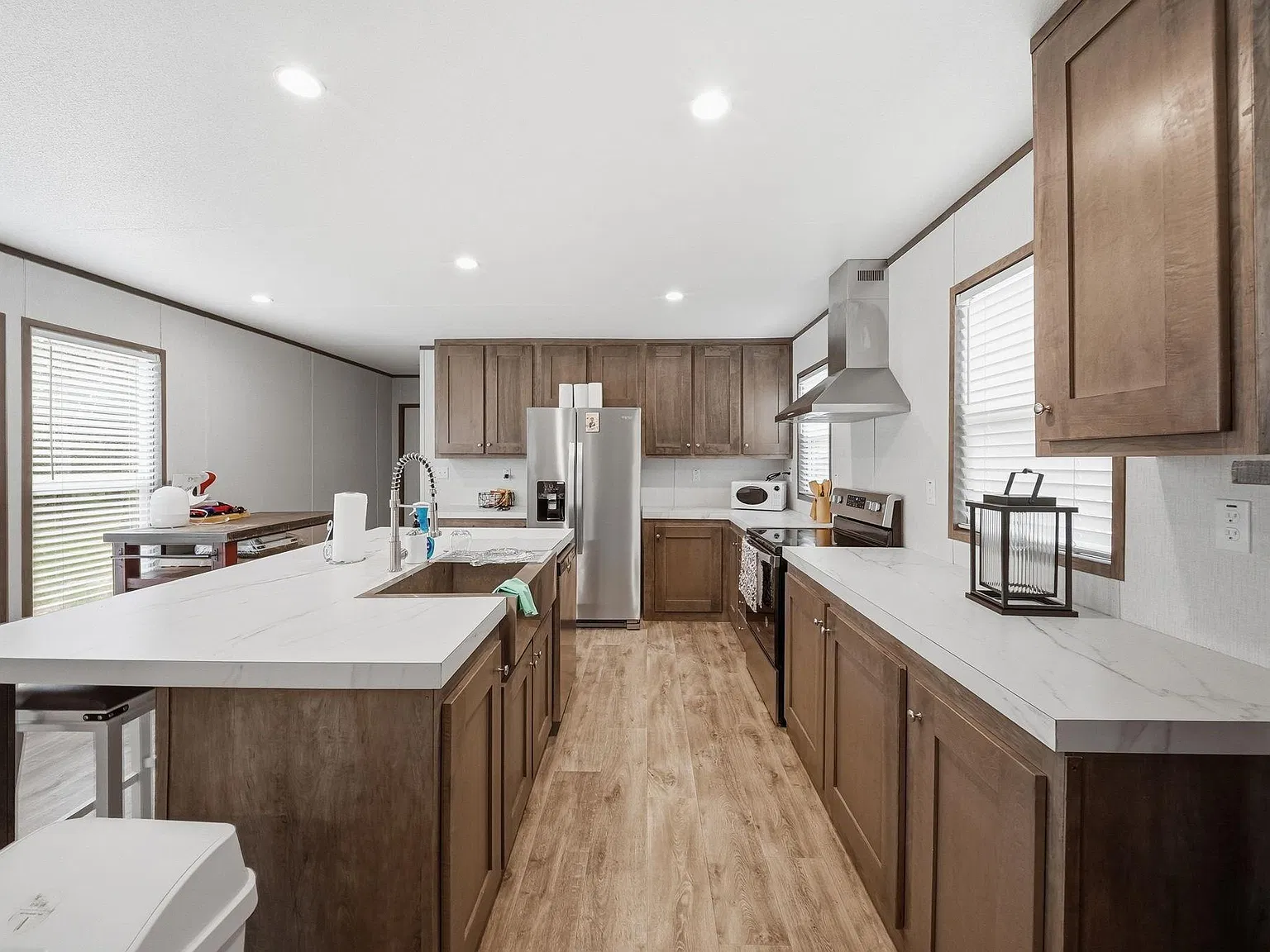 3 bed, 2.0 bath, $1,400 — Photo 1