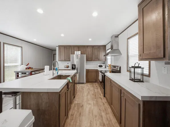 1272 Road 5005, Cleveland, TX 77327