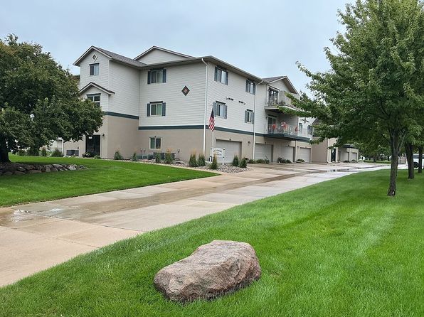 1102 Saint Luke Dr Unit 302