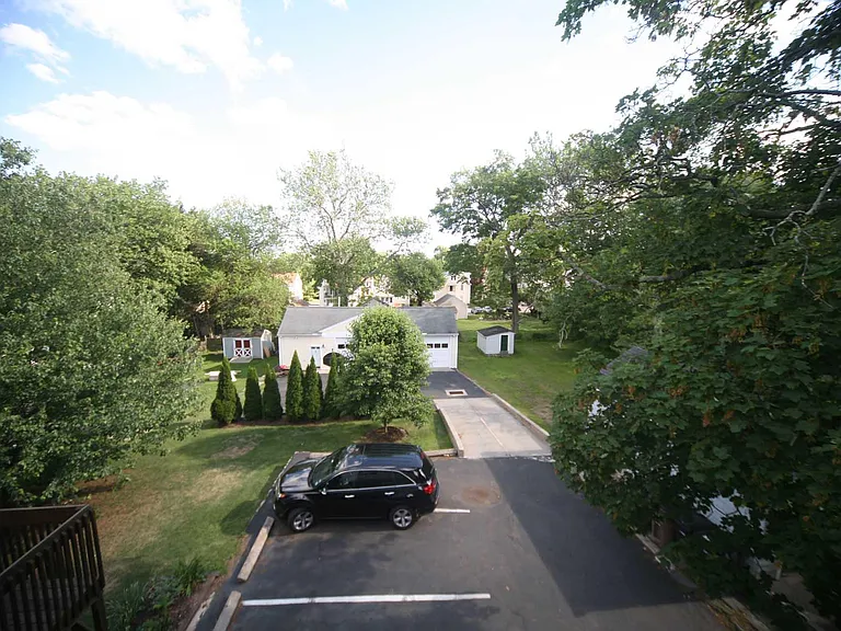78 Pine Hill Ave #2 — Photo 5