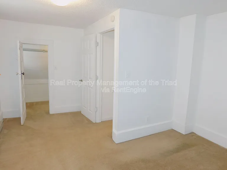 810 Brent St #B — Photo 11