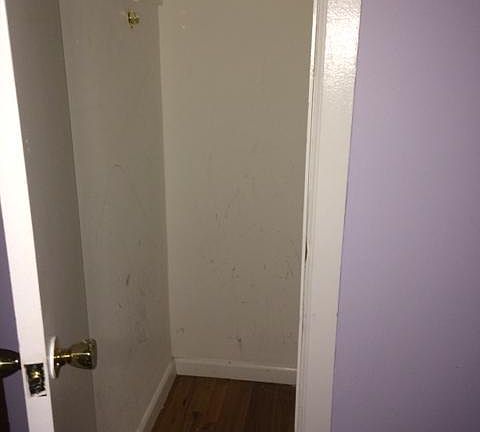 5th image of 490 Ocean Pkwy APT 20