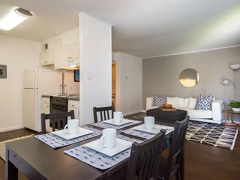 3914 Avenue D — Photo 6
