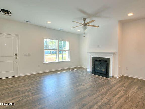 4th image of 9283 National Avenue NE #61